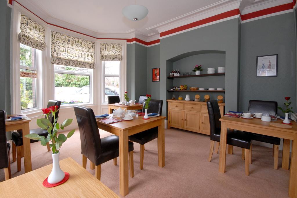Feversham Lodge Guest House York Bagian luar foto