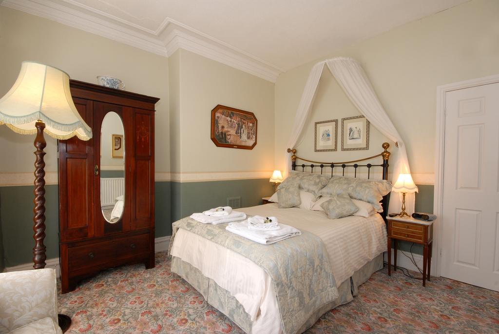 Feversham Lodge Guest House York Bagian luar foto