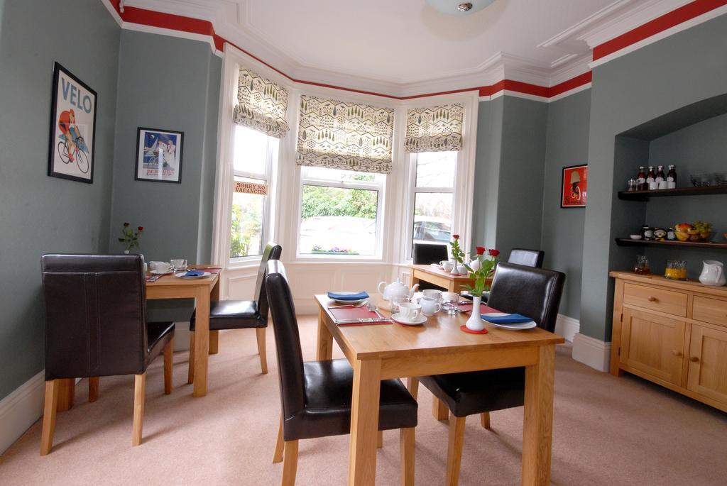 Feversham Lodge Guest House York Bagian luar foto