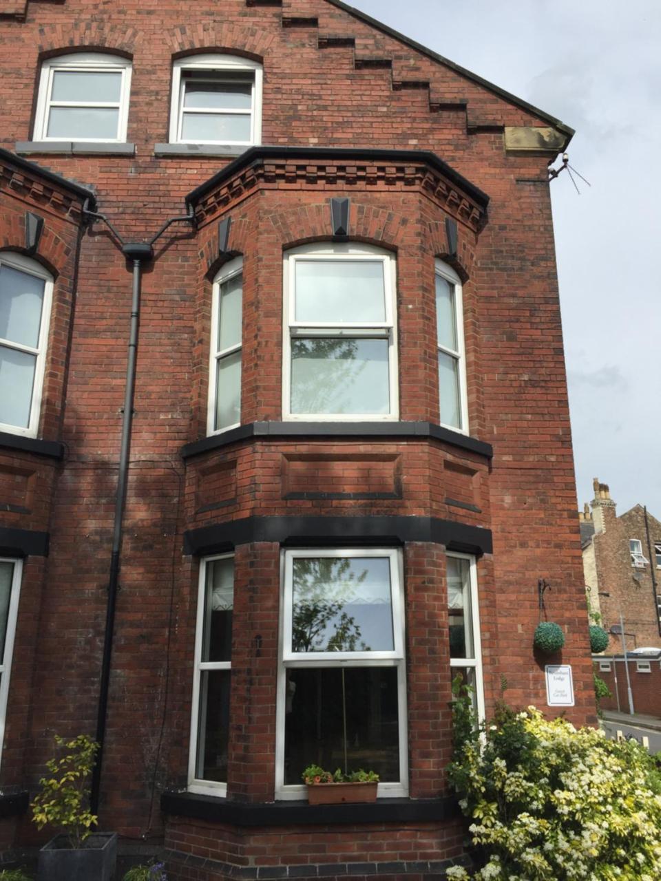 Feversham Lodge Guest House York Bagian luar foto